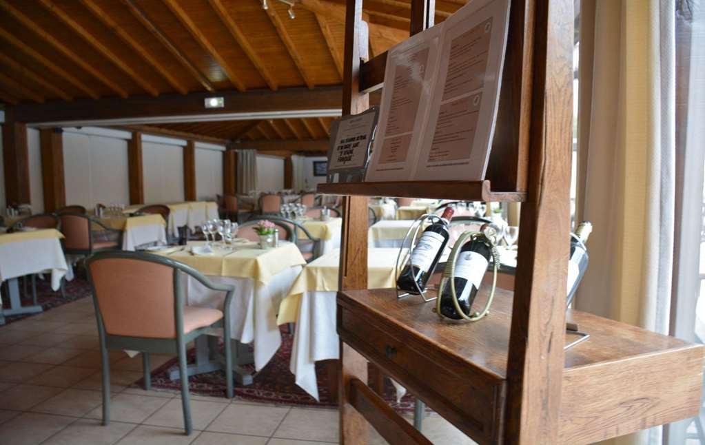 Logis Le Clos Deauville Saint Gatien Restoran gambar