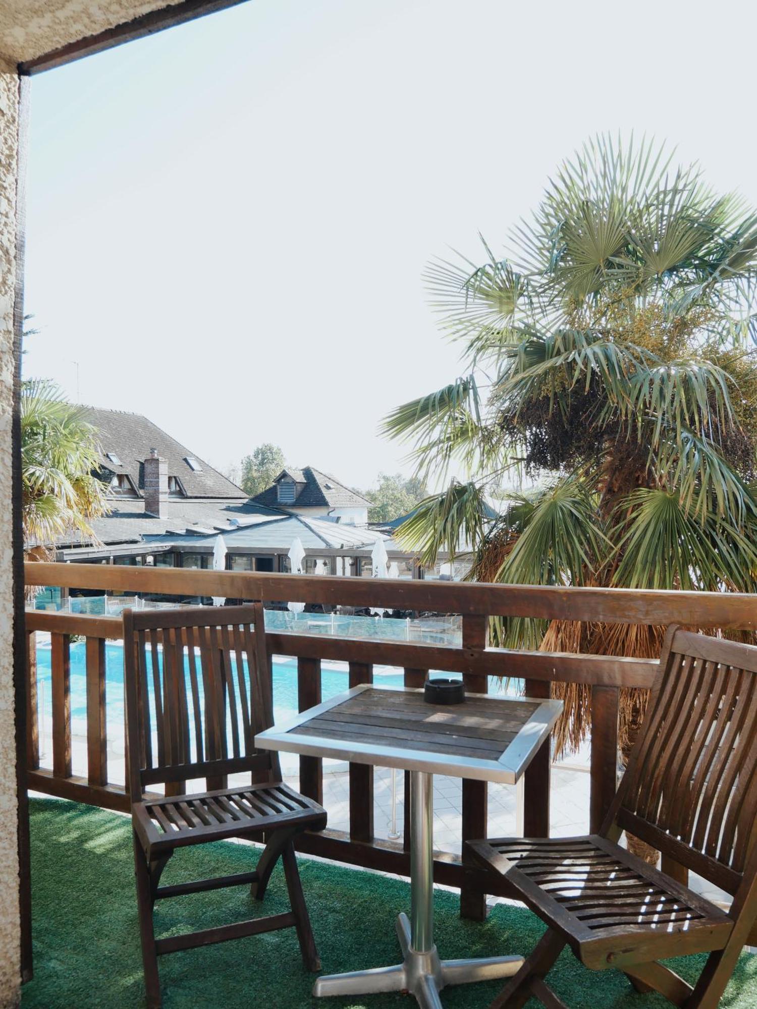 Logis Le Clos Deauville Saint Gatien Luaran gambar